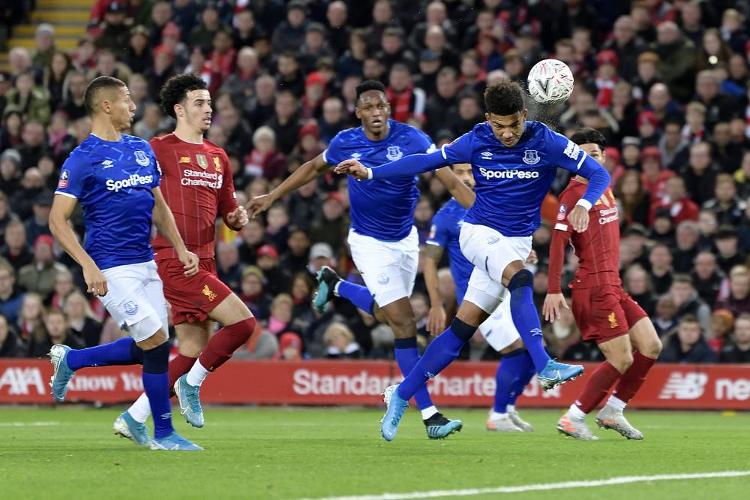 73. 中国举重队3月世界杯揽6金