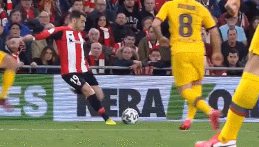 德州扑克高手不过度解读（德州扑克高手避免过度解读）