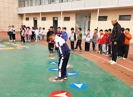 曼联拉什福德末段进球绝杀热刺