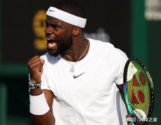 围内的足球 围内的足球